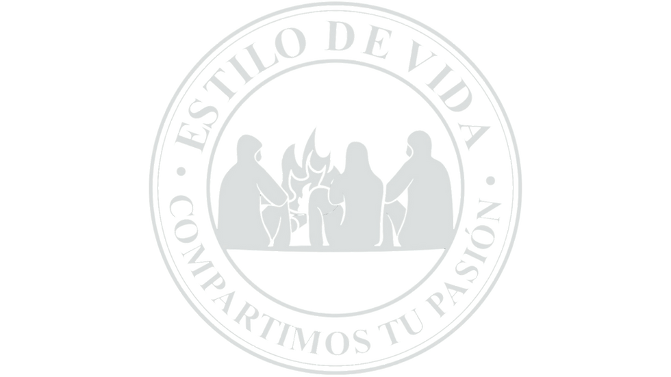 Logo Estilo de Vida , tres personas frente a una fogata