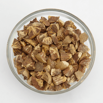 Broken betel nut refers to the fragmented pieces of the Areca catechu palm fruit, commonly known as betel nut or areca nut.