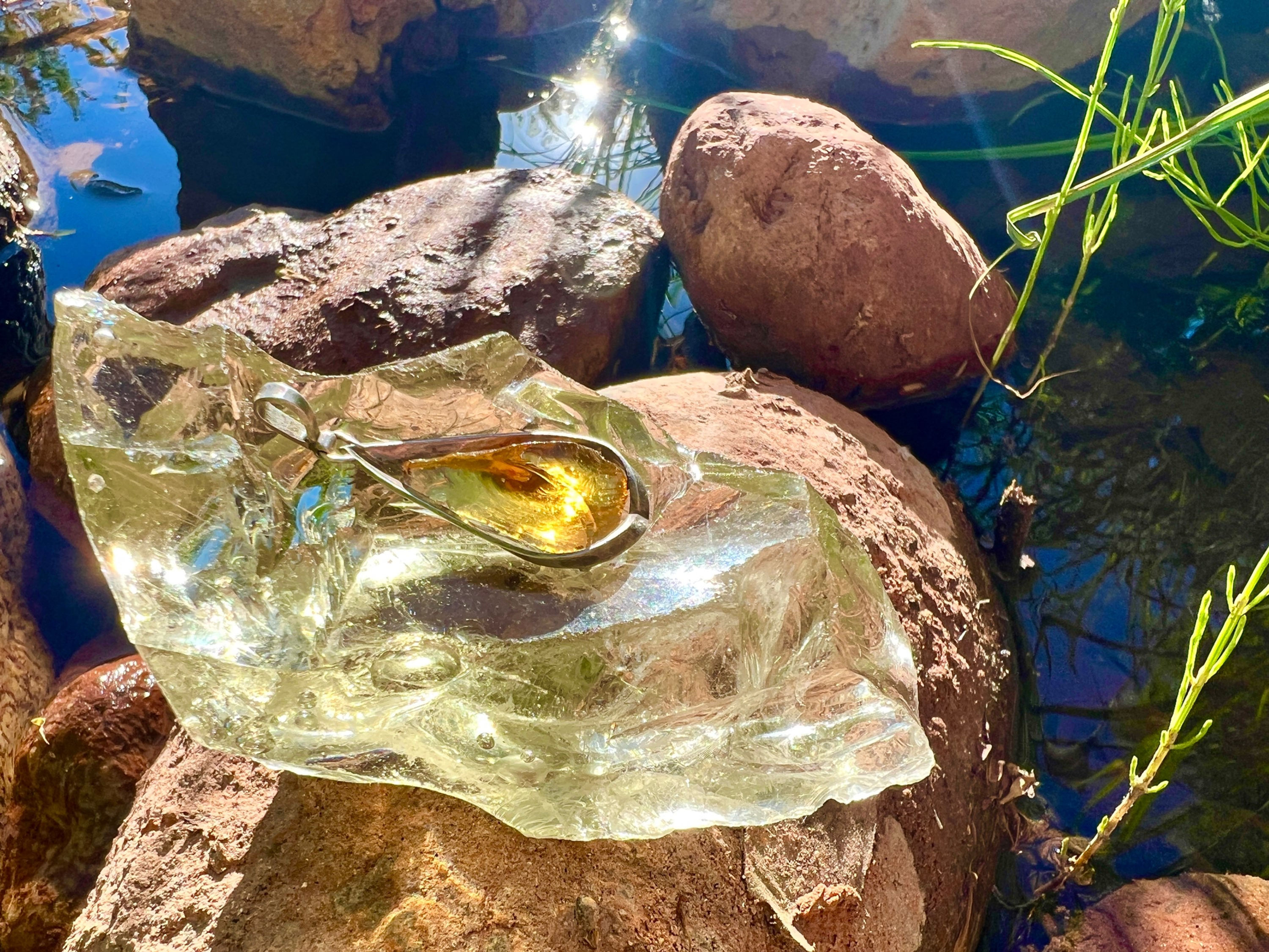 PraMatka ANdara Medovo-Zlatý Šaman SolARne Vedomie Prosperity