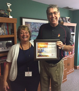 Super Auto Centres Donation to Siloam Mission