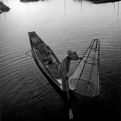 Intha Fisherman 5.jpg