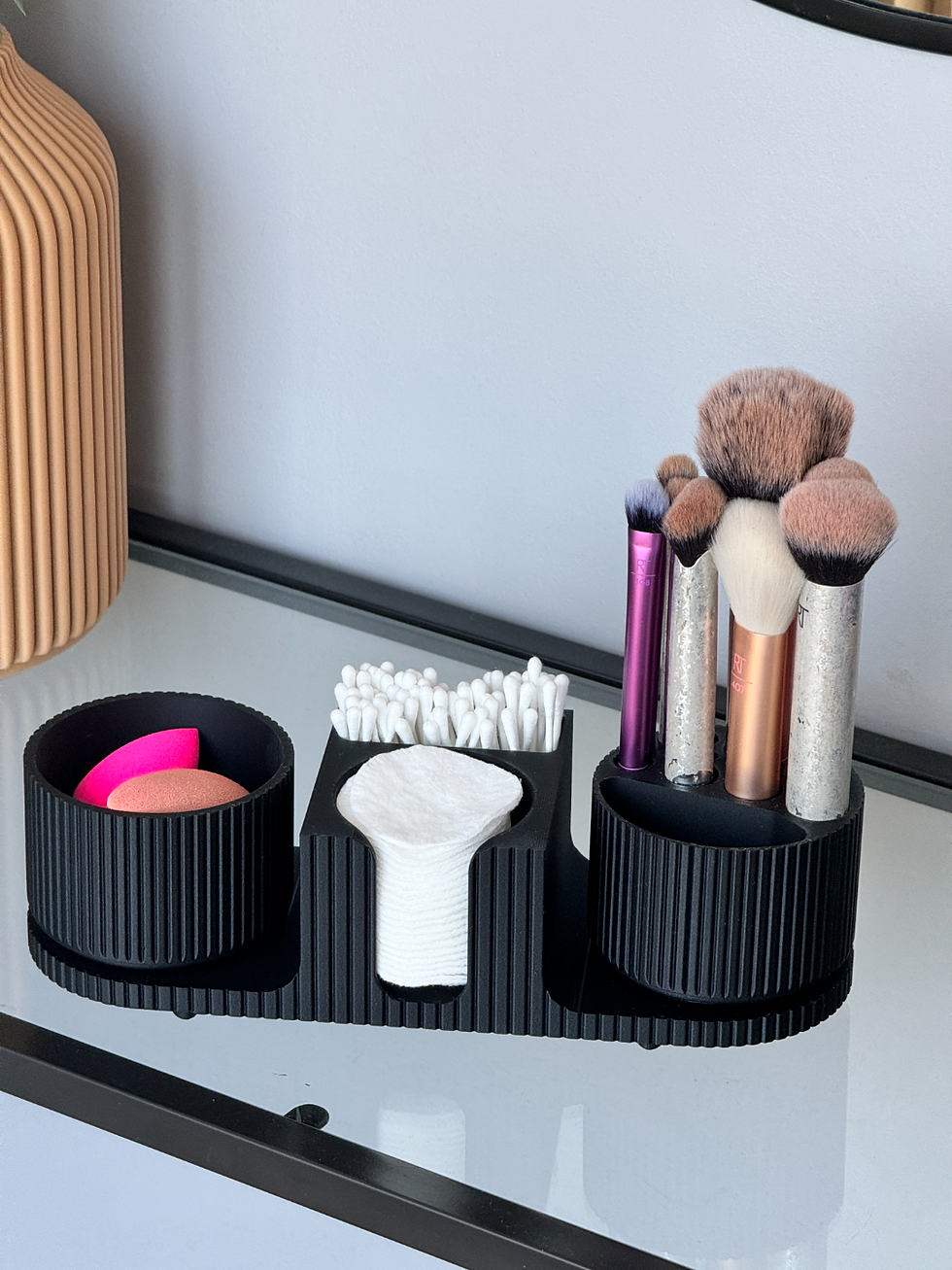 Vista frontal: Organizador Maquilhagem Secretária em Modular, um organizador maquilhagem secretária impresso em 3D.