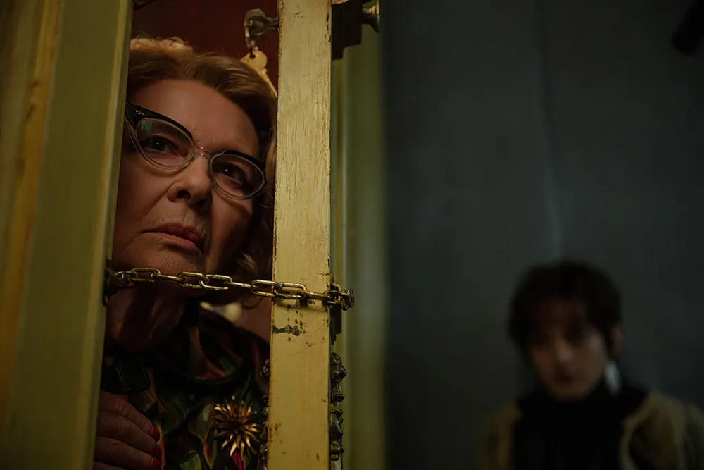 Dianne Wiest and Julia Garner in ‘Apartment 7A’