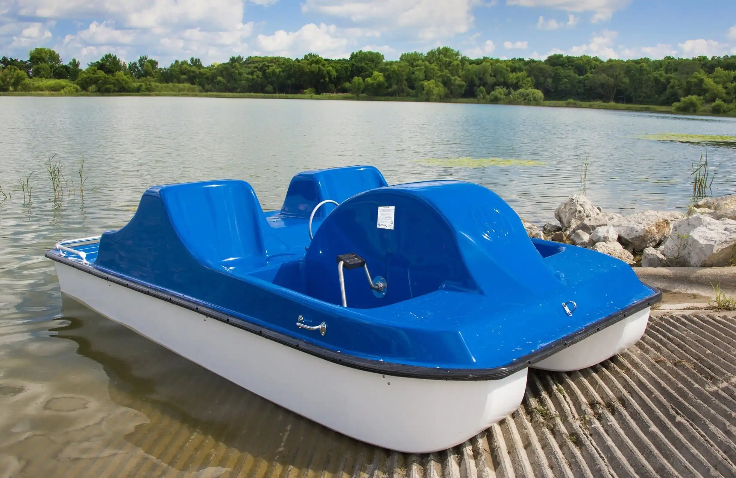 pedal boat.webp