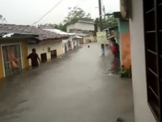 Guacari. Corregimiento de Sonso, desbordamiento del río.