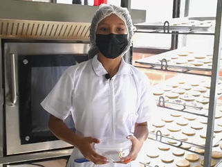 De las aulas a las delicias del pan, así emprenden estudiantes de Dagua Valle.