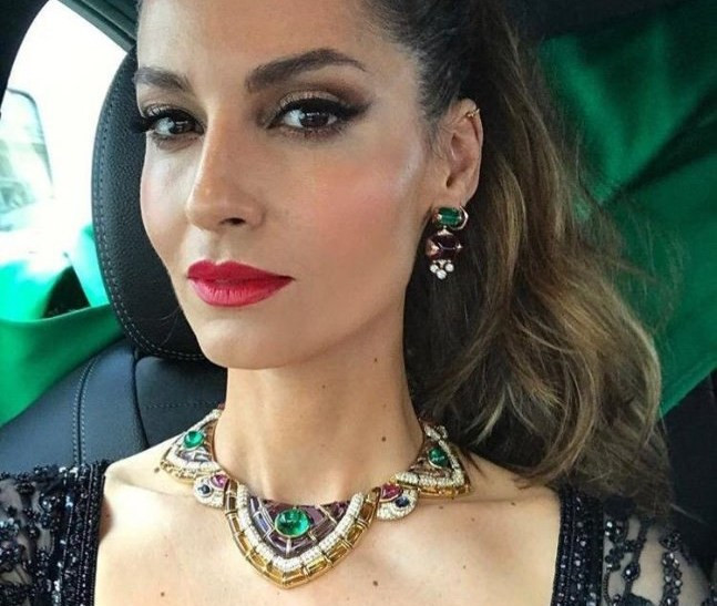 '17.05.25-cannes-70-amfar-ariadne-artiles-makeup-hair-elisa-rampi-01