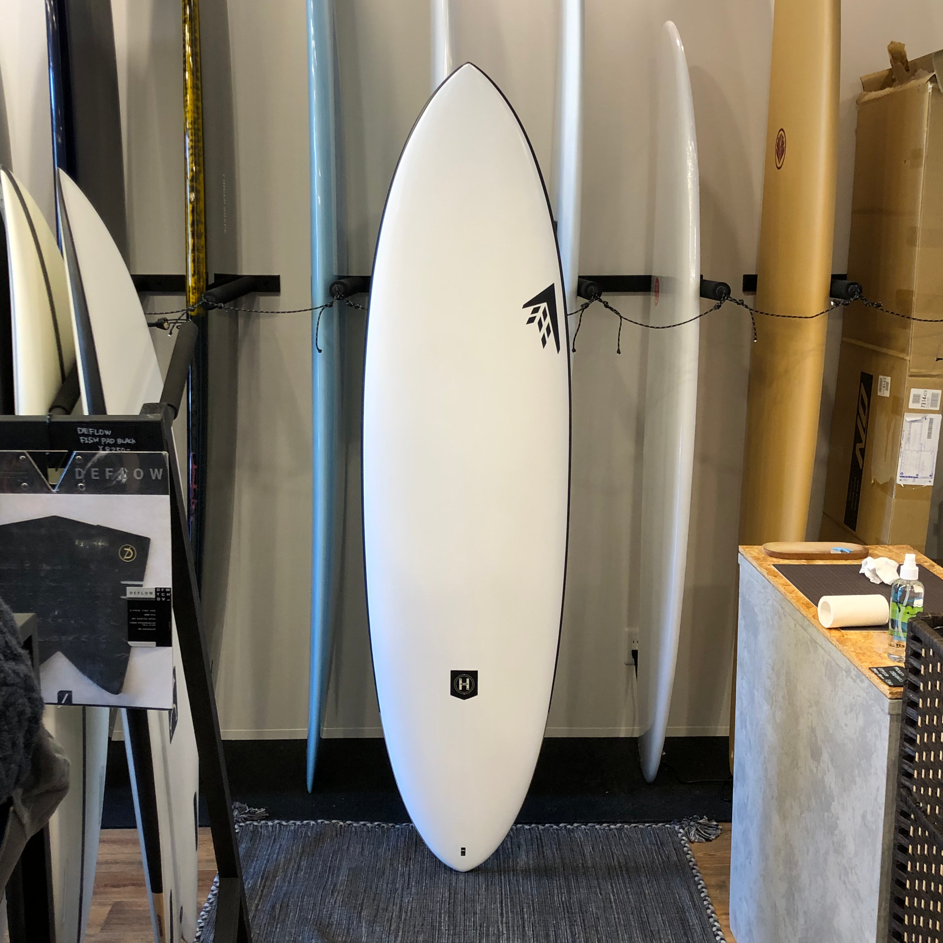 FIREWIRE SUNDAY 6'8"(6フィート8インチ) FCS2