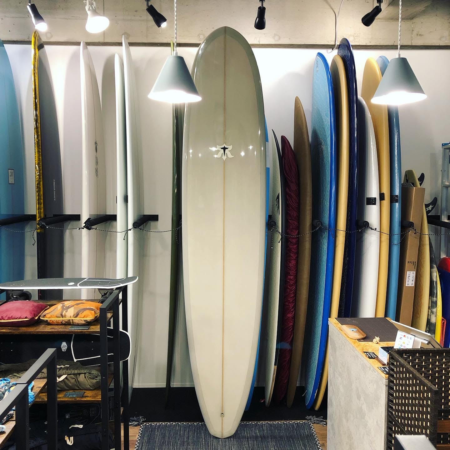 REVELATION SURFBOARD VIXEN 9'2"(9フィート2インチ, 279.4cm) USED