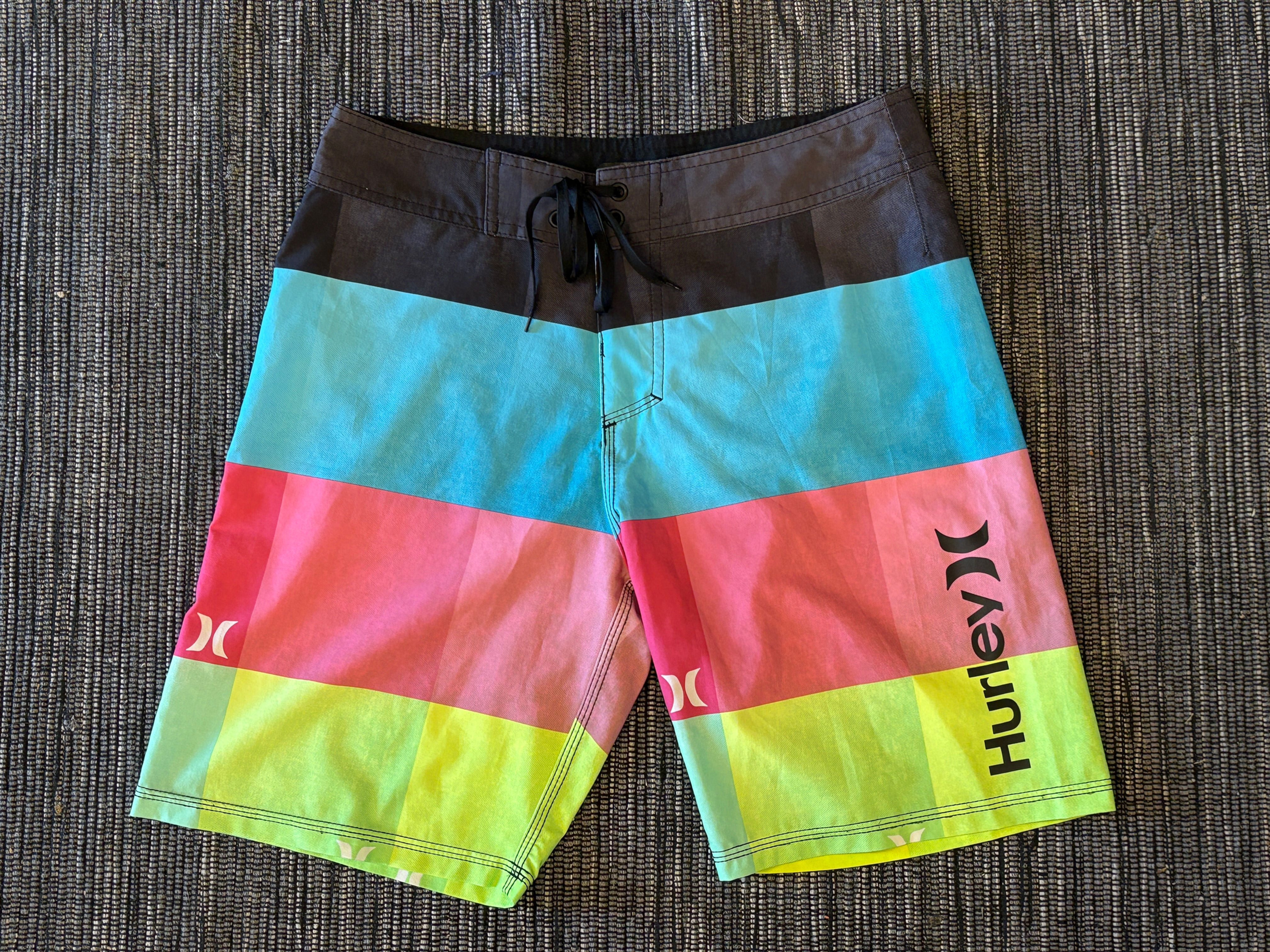 【USED】 Hurley Phantom ボードショーツ  サイズ 14 (27)