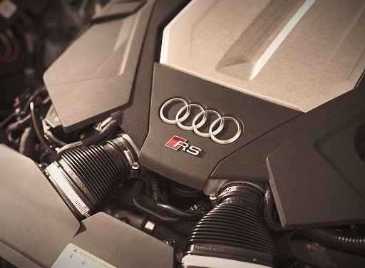 Miniatura: Audi RS4 4.2 V8 FSI 450HP