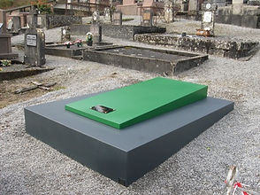 Rénovation d'une tombe familiale