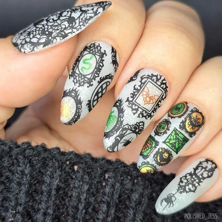 Thumbnail: Gothic Grandeur (M515) - Nail Stamping Plate