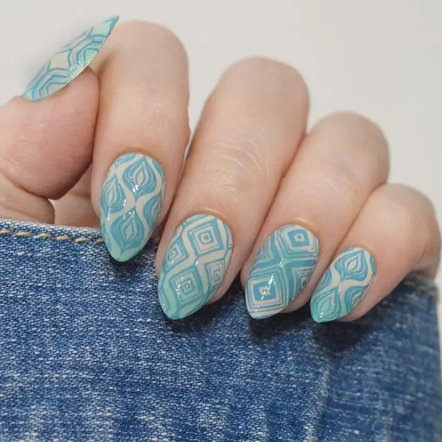Thumbnail: Groovy Shapes (M661) - Nail Stamping Plate