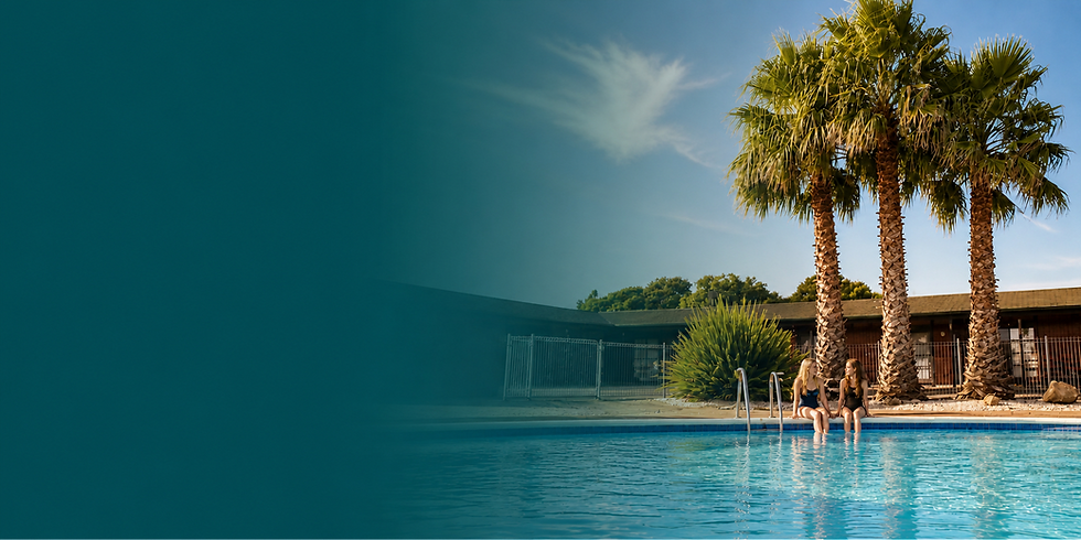 Teal Motor Lodge Pool