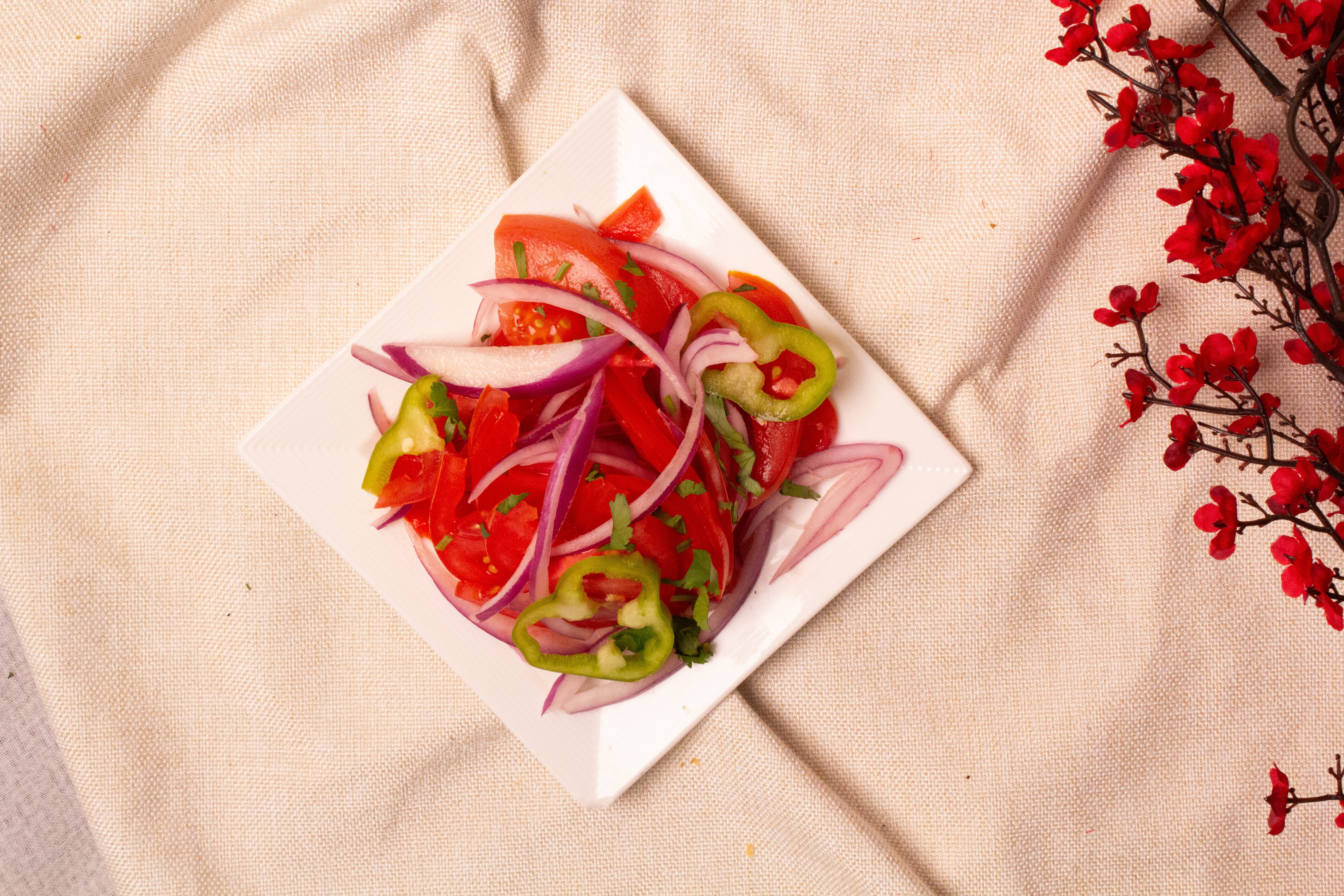 Achik-Chuck Salad