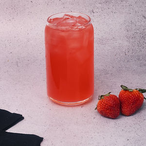 Strawberry Refresher (16oz)
