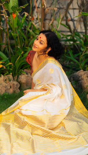 Pichakam Weaves | Kerala | Pure Handloom Sarees