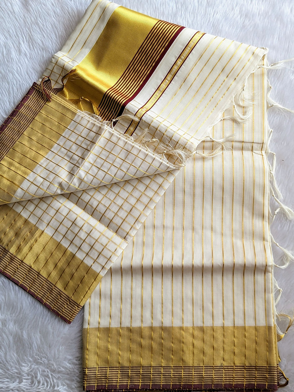 Thumbnail: Handwoven Cotton Kasavu Saree - checks with maroon selvedge