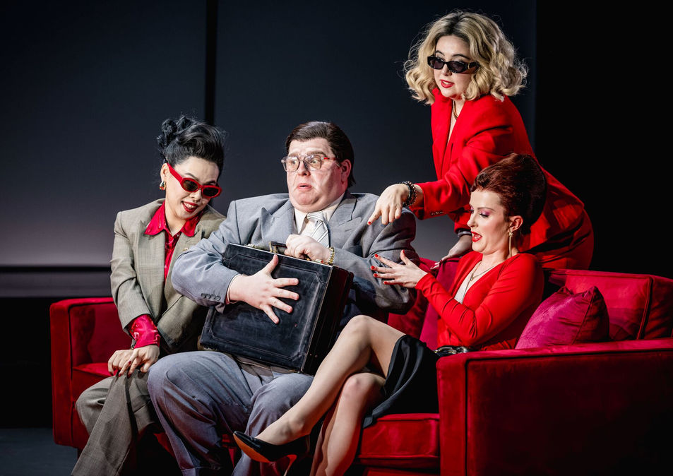 Sam Hird as Krumpelblatt in Elena Langer's Four Sisters, part of the Jette Parker Artists' chamber opera triple bill Tales of Love and Loss in the Linbury Theatre at the Royal Opera House, with Jingwen Cai, Ellen Pearson and Madeline Robinson. Photo copyright Mark Senior
