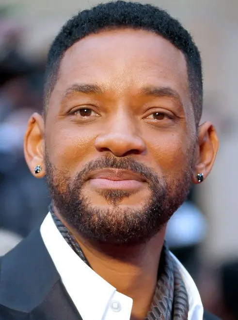 Will Smith pendientes diamantes negros hombre