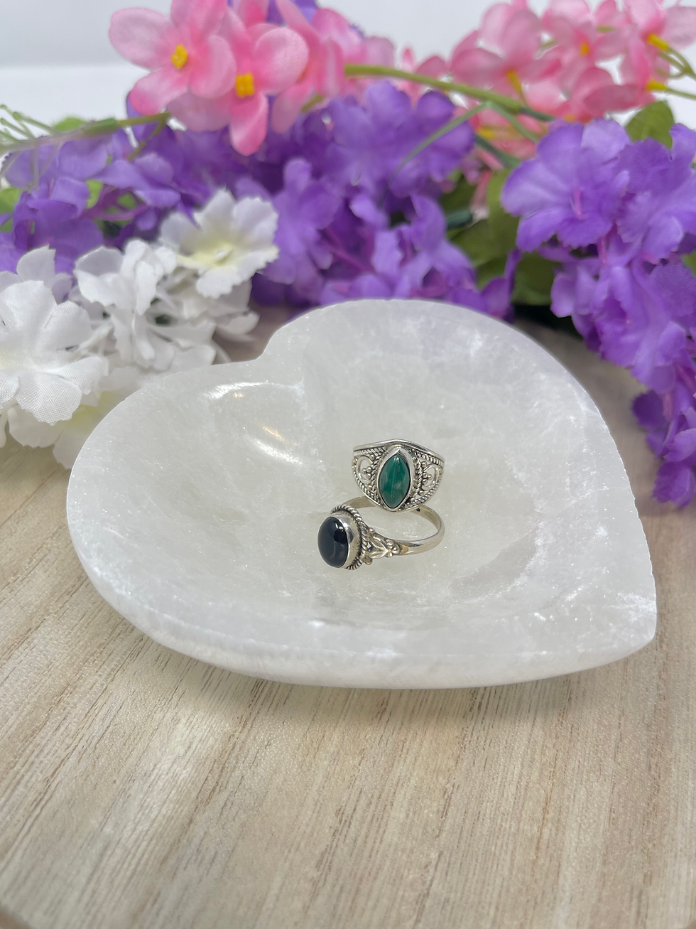 Thumbnail: Selenite 4-inch Heart Bowl