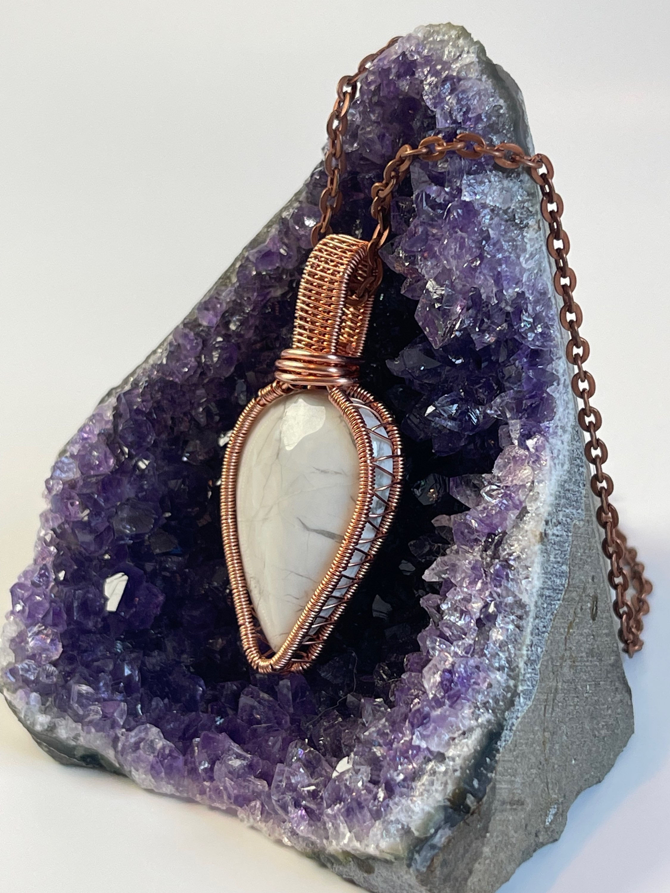 Howlite Copper Necklace 