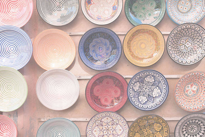 Ceramic-plates-in-Marrakech_edited.jpg