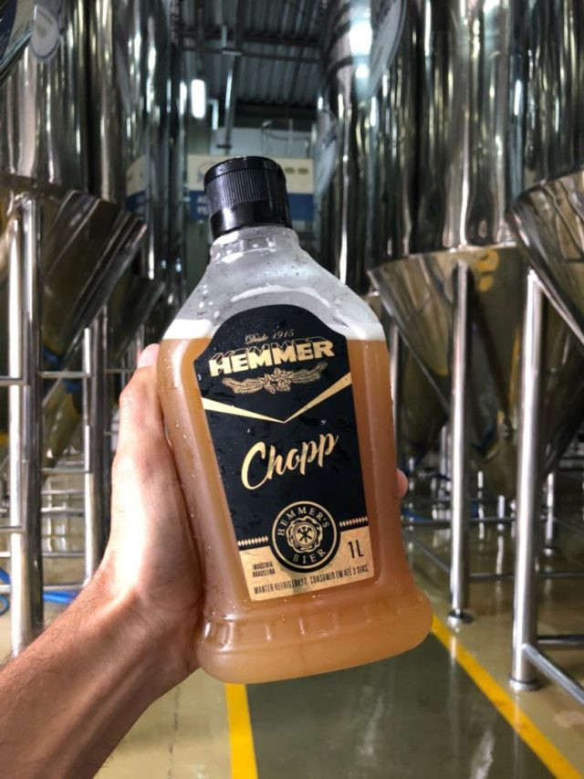 Growler em formato de um dos tradicionais molhos da companhia será lançado no evento (Foto: Divulgação)