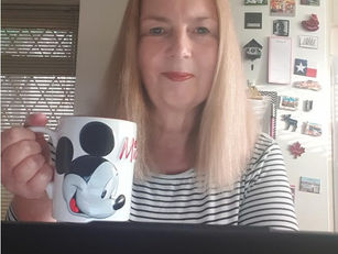 Exclusive! Fiona Cooper coughs up wit in bed (with wine)