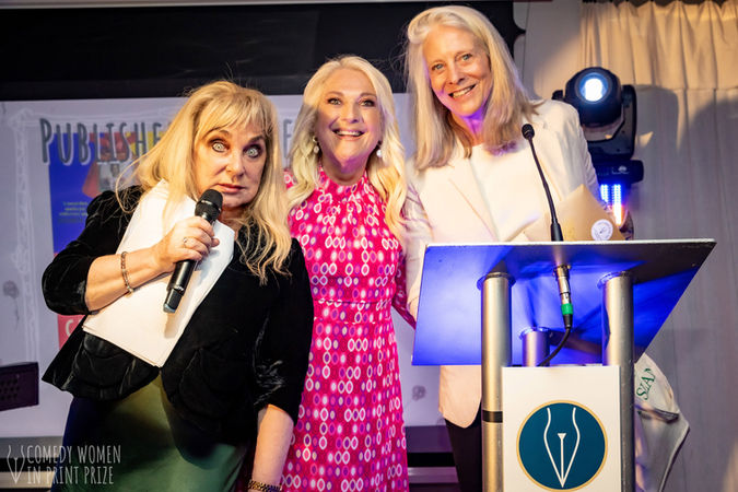 Helen Lederer, Vanessa Feltz presenting Runner-Up Published Award to Bonnie Garmus 