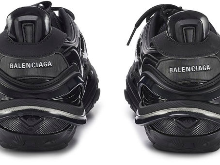 Balenciaga : Un nouveau modèle la tyrex