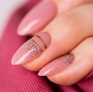 Acrygel: cos’è, a cosa serve e qual è la sua base.