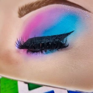 Corso Make Up avanzato gratuito: esiste? Come funziona? La tecnica Tap To Blend