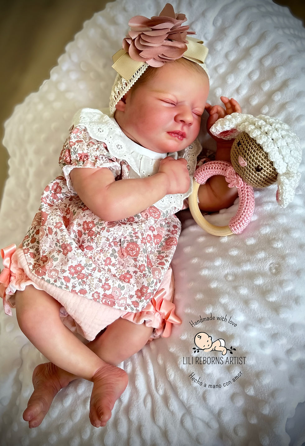 Miniature : Lilireborn Katie sleeping