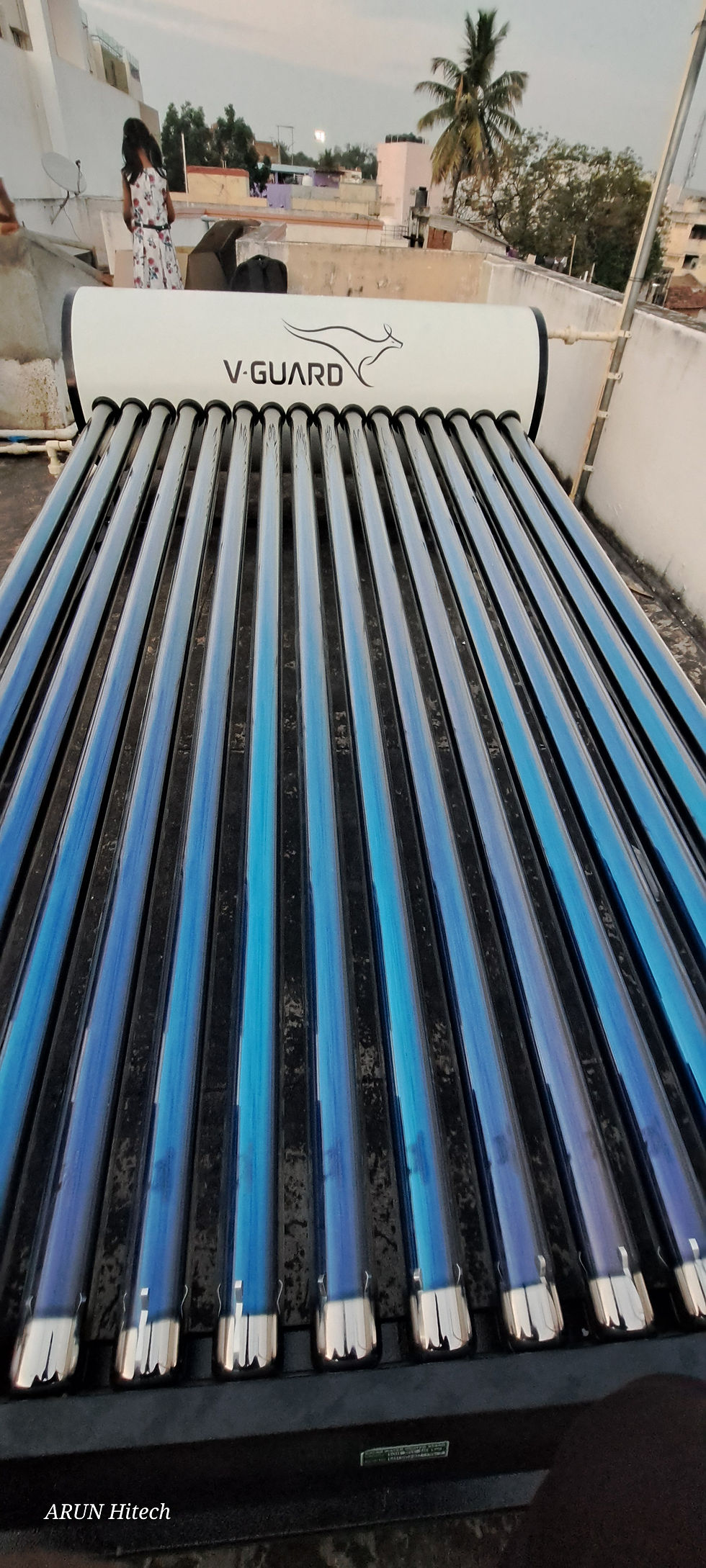 V-Guard TRU HOT 200 DAF Solar Water Heater — front view, Arun Hitech Coimbatore
