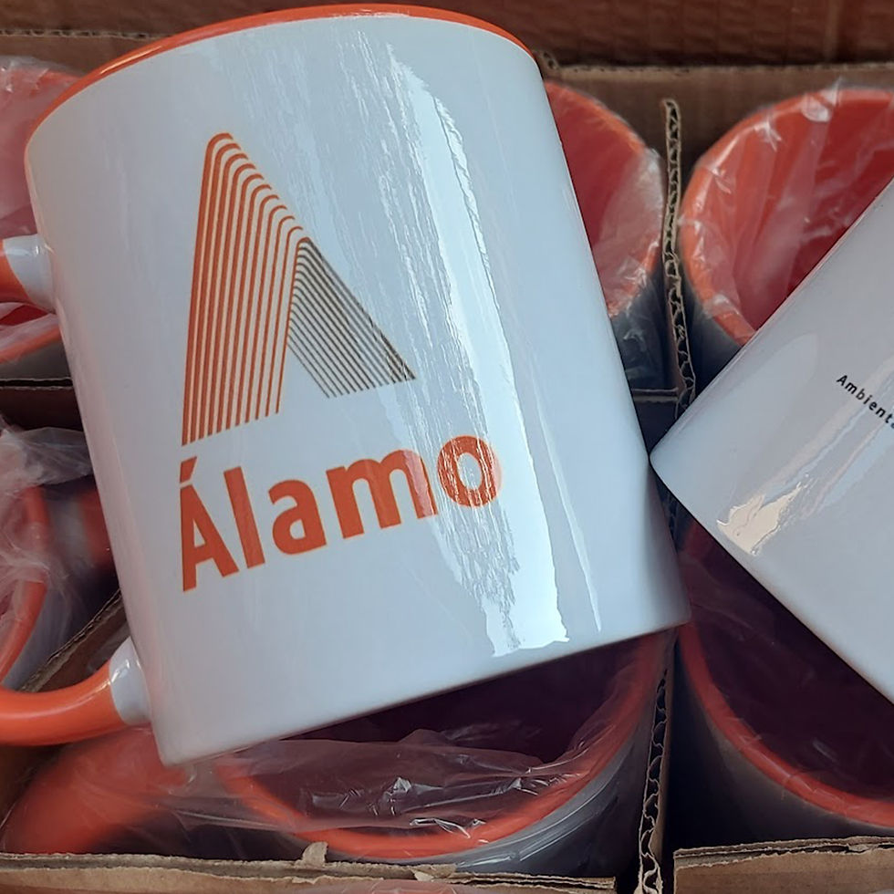 Miniatura: Caneca de Porcelana Alça e Interior Colorido Personalizada 325ml
