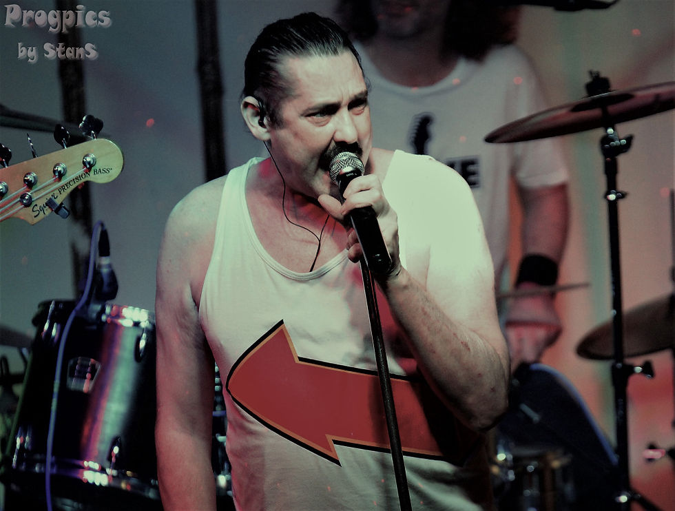 Queenesque at Rockers Reunited (28)
