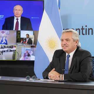 Argentina comienza a producir la vacuna Sputnik V