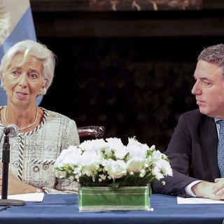 Enamorándonos: la patria abusada