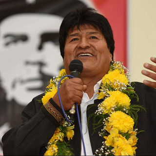 La Guerra y la Paz de Evo