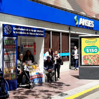 ¿De qué se tratan los "kioskos inclusivos"?