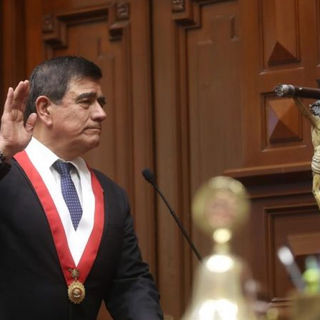 Juan Quesquén: "La sociedad peruana no ve con mala imagen a los militares"