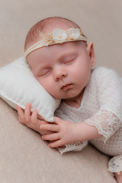 DWA APARATY fotografia noworodkowa, sesja noworodkowa, zdjęcia noworodka, fotograf noworodkowy, sesja newborn, newborn photography, sesja dla noworodka, zdjęcia z noworodkiem, sesja niemowlęca, Leszno