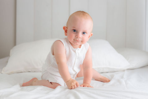 DWA APARATY, fotograf, fotografia dziecięca, fotografia rodzinna, sesja zdjęciowa, sesja dziecięca, sesja rodzinna, zdjęcia rodzinne, zdjęcia dziecka, zdjęcia z urodzin, rodzina, dziecko, Leszno, fotograf Leszno, zdjęcia Leszno, studio fotograficzne Leszno, voucher, prezent na urodziny, sesja na prezent