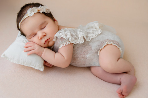 DWA APARATY fotografia noworodkowa, sesja noworodkowa, zdjęcia noworodka, fotograf noworodkowy, sesja newborn, newborn photography, sesja dla noworodka, zdjęcia z noworodkiem, sesja niemowlęca, Leszno