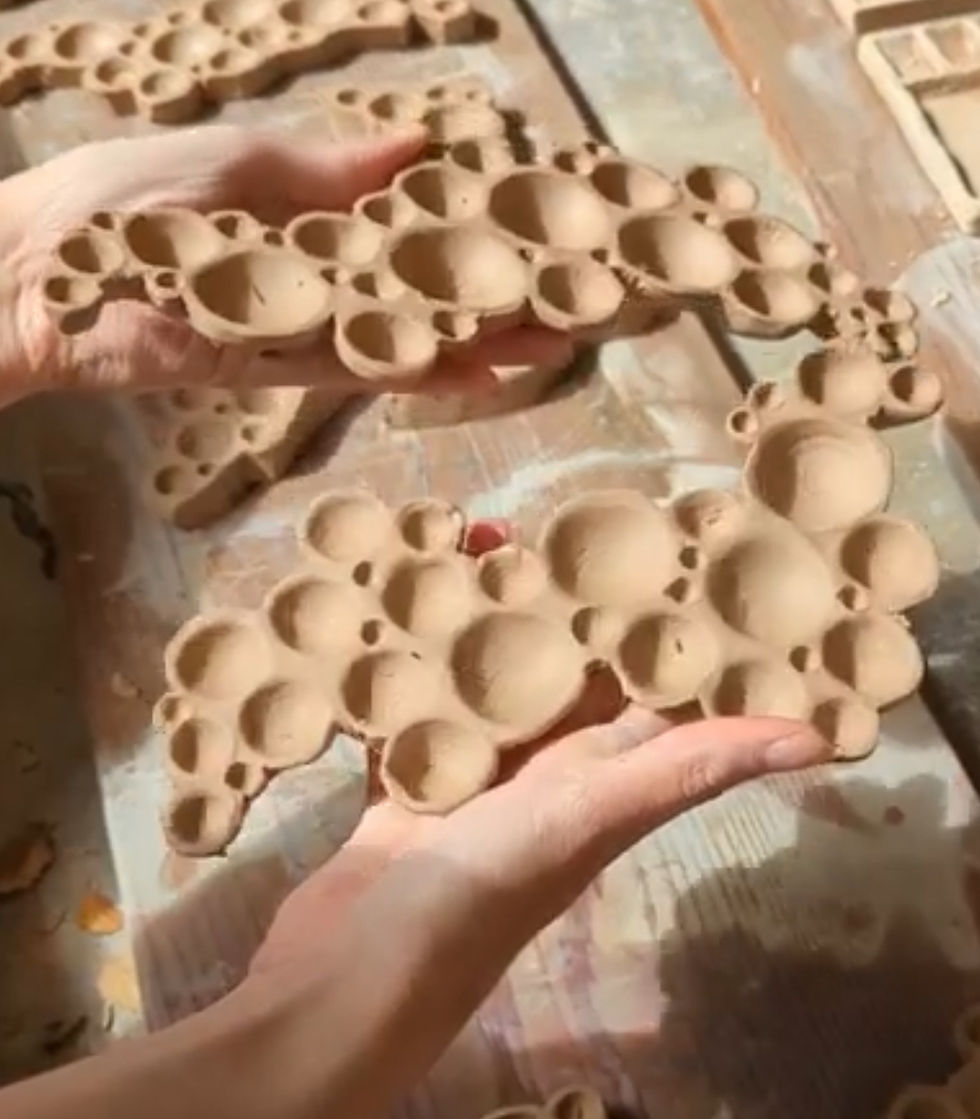 Bubble Paint Palettes