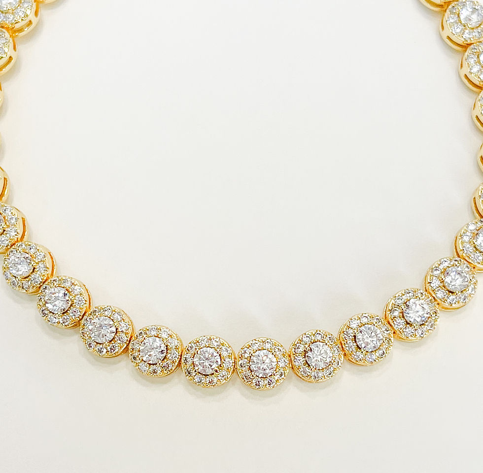 Thumbnail: Gold Circle Small Tennis Bracelet