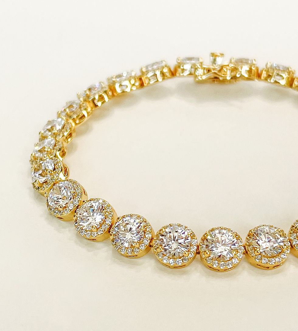 Thumbnail: Gold Large Circle Tennis Bracelet