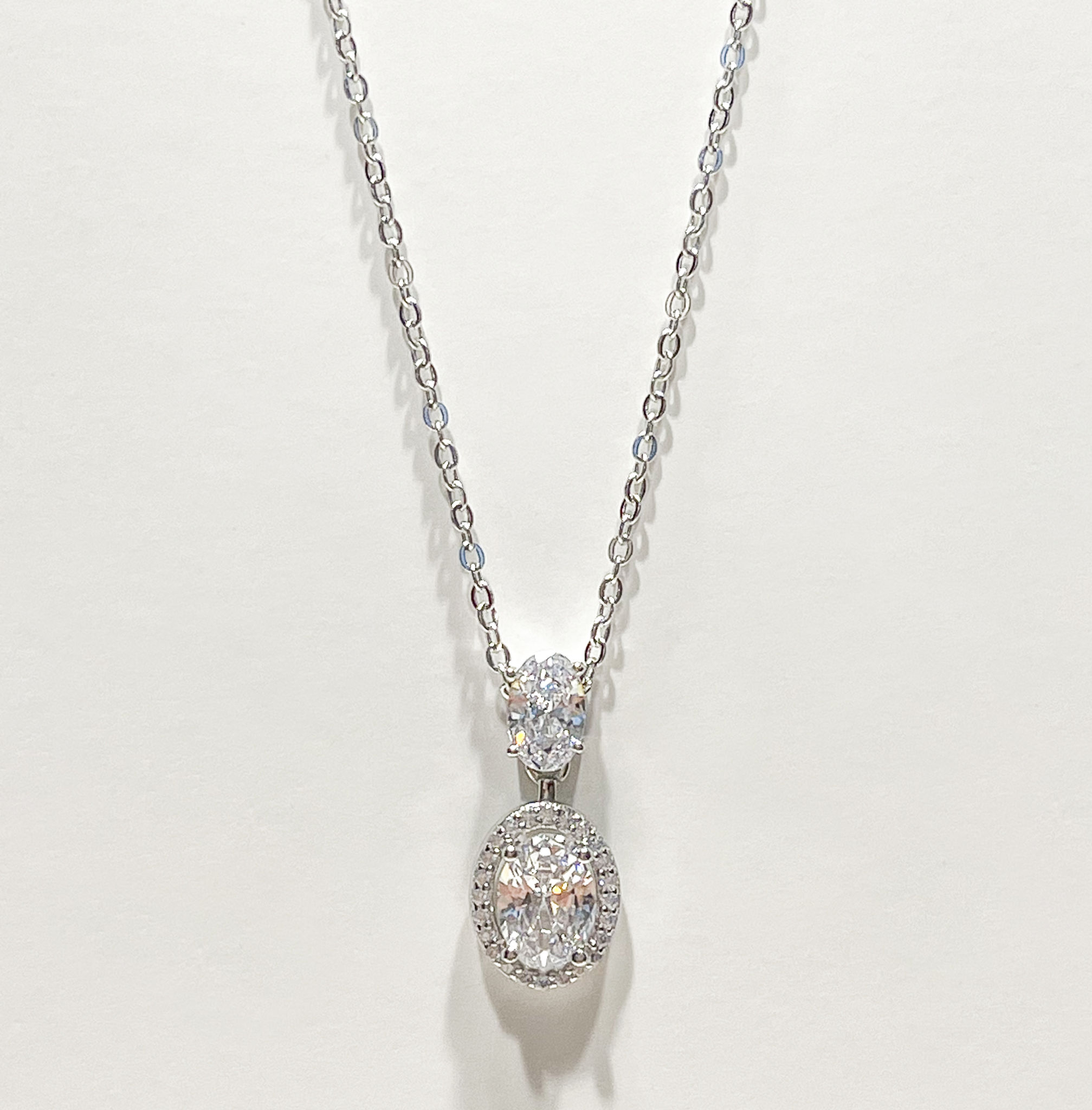 Silver Mini Circle Necklace